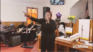 Jasmine La’Shae - Lean On Me (2025)