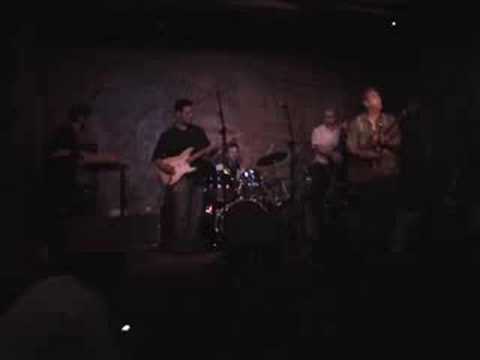 Dave Herrero and Felix Reyes live at Fitzgerald's ...