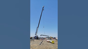 Loading and Unloading Pipes in Laydown Yard #highlights #pipelining 🏗️