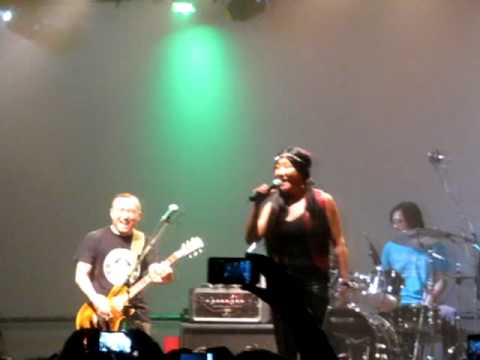 2012/01/20 TOLAKU 脫拉庫 一夜限定 -你的電話-藍心湄站台!!