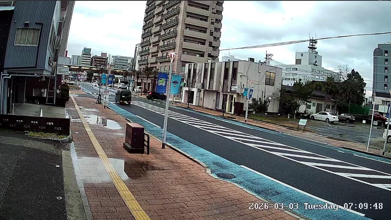 佐賀県佐賀市JR佐賀駅北口通りライブカメラ Saga Sagashi Live camera.world.cam