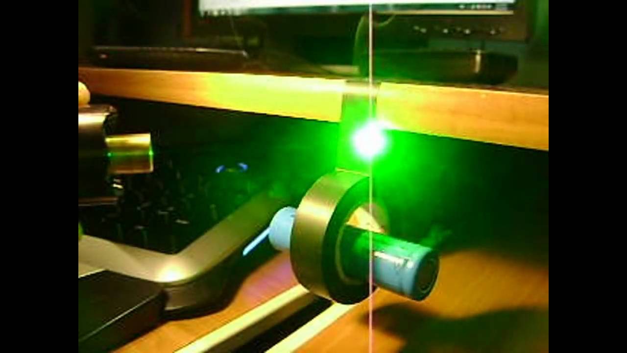 150mW O-Like green laser (lights, cuts, burns)