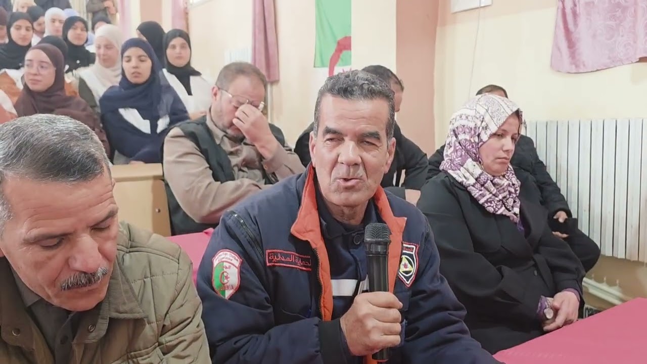  نظّمت مؤسسة الإسمنت بالشلف حملة الحد من التبذير لفائدة التلاميذ وأوليائهم بمختلف ثانويات الولاية 