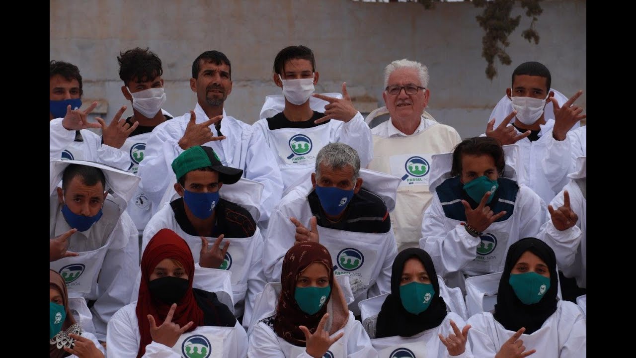 Formation des sourds-muets de la Wilaya de Tiaret à l'apiculture