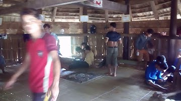 Đang chuẩn bị làm lễ hội đâm trâu của người cơ tu