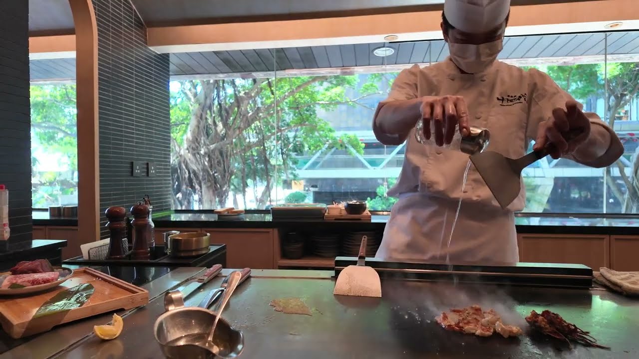 Relaxing Wagyu Teppanyaki in Hong Kong