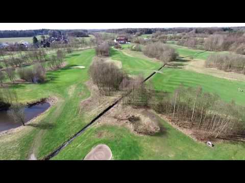 Video: Mit Blick Auf Den Golfclub