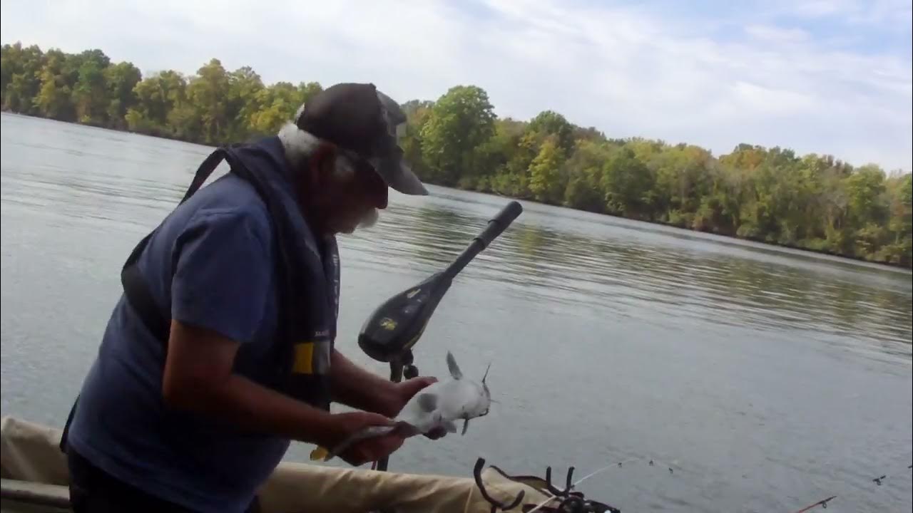 How to use peg floats, santee copper rigs, mud bugs, demon dragons forl