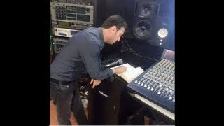 حصريــا( النسخة الكاملة ) لأغنية الشاب عقيل "بصحتك عمري العشق الجديد"  التي تم سرقتها بعد وفاته 2017 screenshot 5