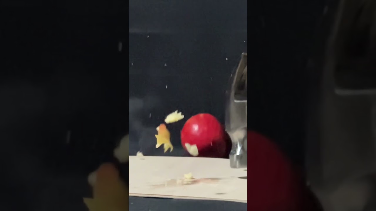Hammer Vs apple 