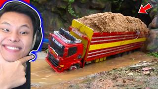 Terrifying Toy Truck Rollovers on Mountain Passes🚛🌋JayGray Reaction Watch to Drive Safer screenshot 5