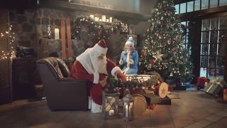 Именное видео-поздравление от Деда Мороза (Сцена в гостиной). Обзор