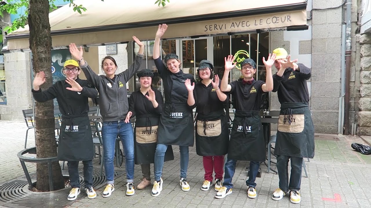 Café Joyeux, more than a job opportunity for young people with Down syndrome or autism
