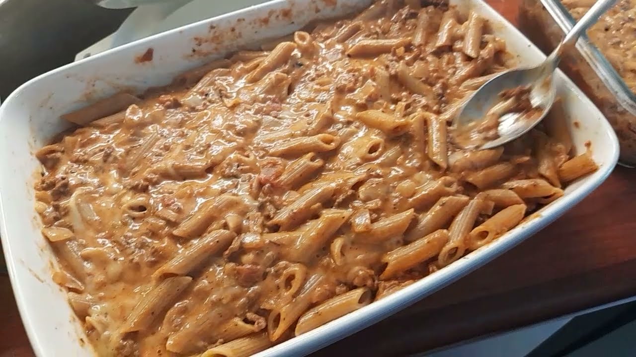 Ruotsalainen makaronilaatikko