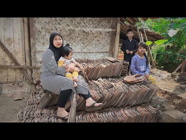 BERSEDIH !! TEH TUTI JANDA CANTIK ANAK TIGA SERING MENANGIS BILA TERINGAT ALMARHUM EMAK DAN BAPAK class=