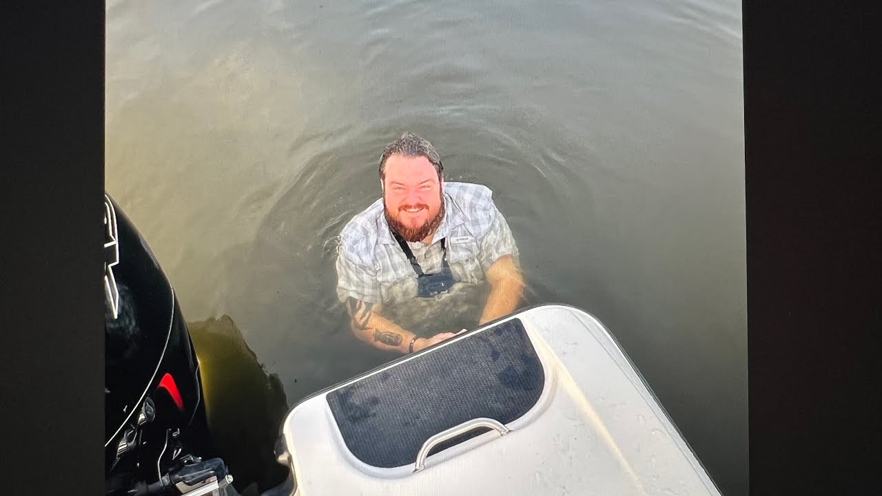 Man overboard!! fishing for late summer largemouth #fish #bass #fishing #caymas #outdoors #shimano
