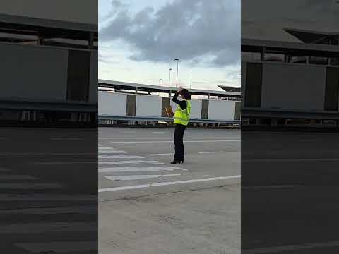 Video: Millal Brisbane'i lennujaam avatakse?