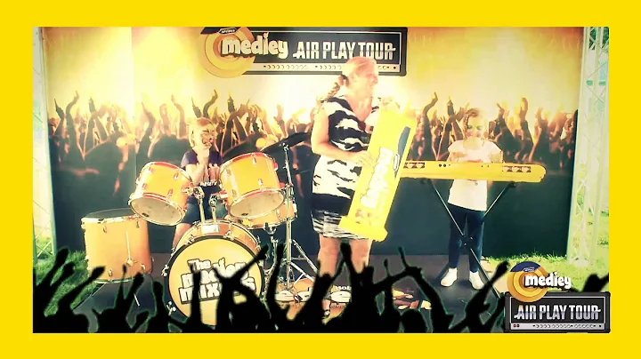 Roberta Britton - Saxobeat. Medley Air Tour: Ballo...