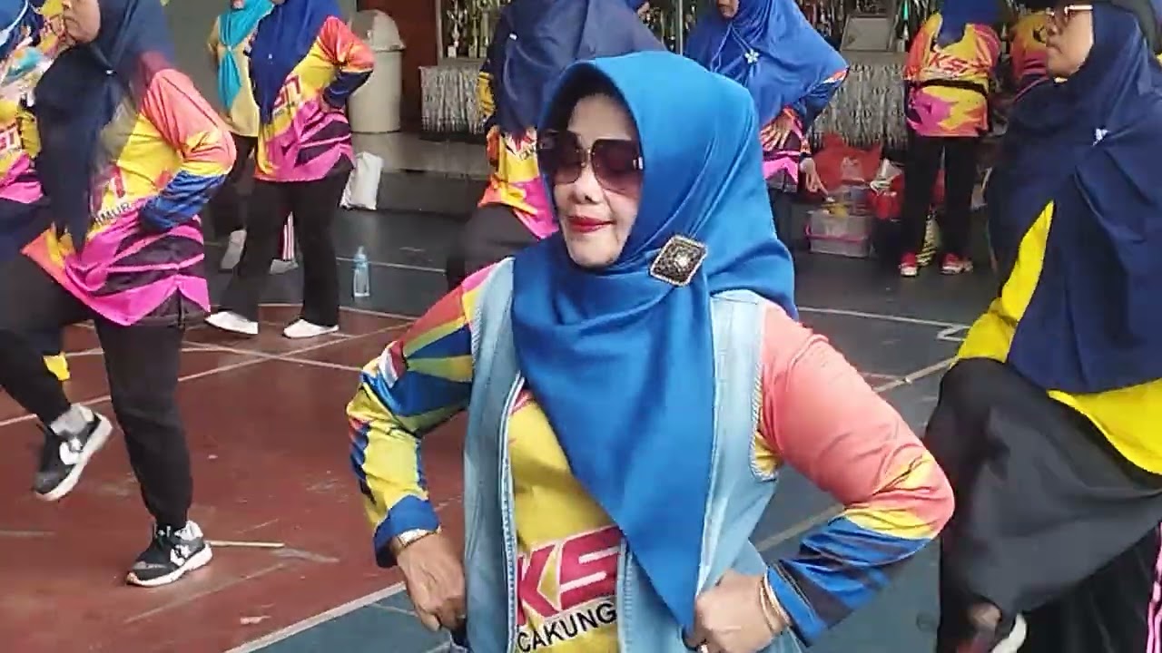 Senam Aerobic Coach Yani Minggu 15 Feb 2026 Aula Lap Diponegoro .Cakung Timur Jakarta Timur(Tawaqub)