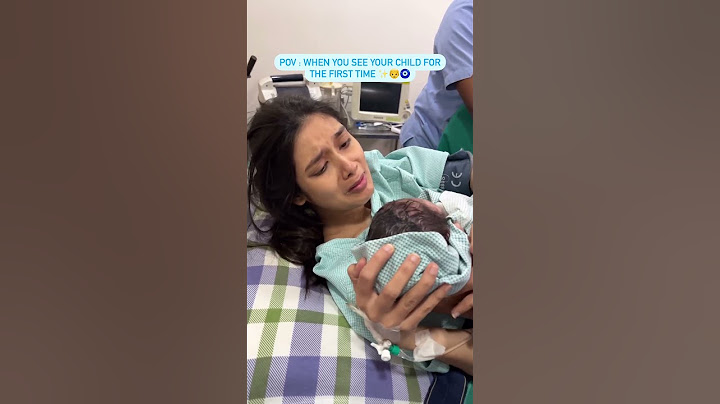 First time seeing my newborn baby❤️🧿🙈 #shorts #newbornboy #newbornbaby #mom