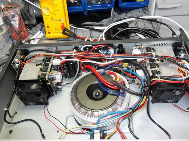 Samson Servo 300 Amplifier Repair - YouTube