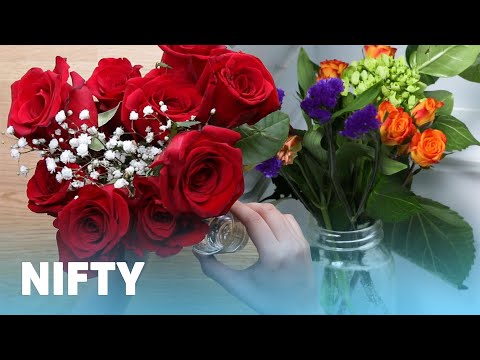 Video: What Is Needed For Roses To Stand Longer In A Vase