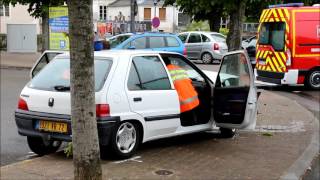Une Conductrice Percute Un Arbre À Sablé
