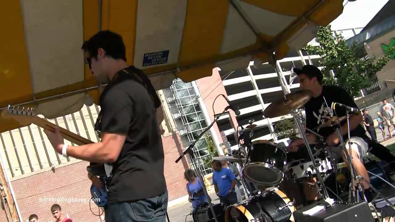 2011-08-14 The Conway Brothers "Live at the Heritage Music Blues Festival"