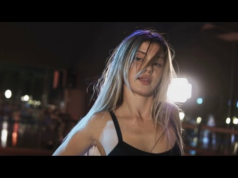 ALEX BALETTI – Winda – teledysk