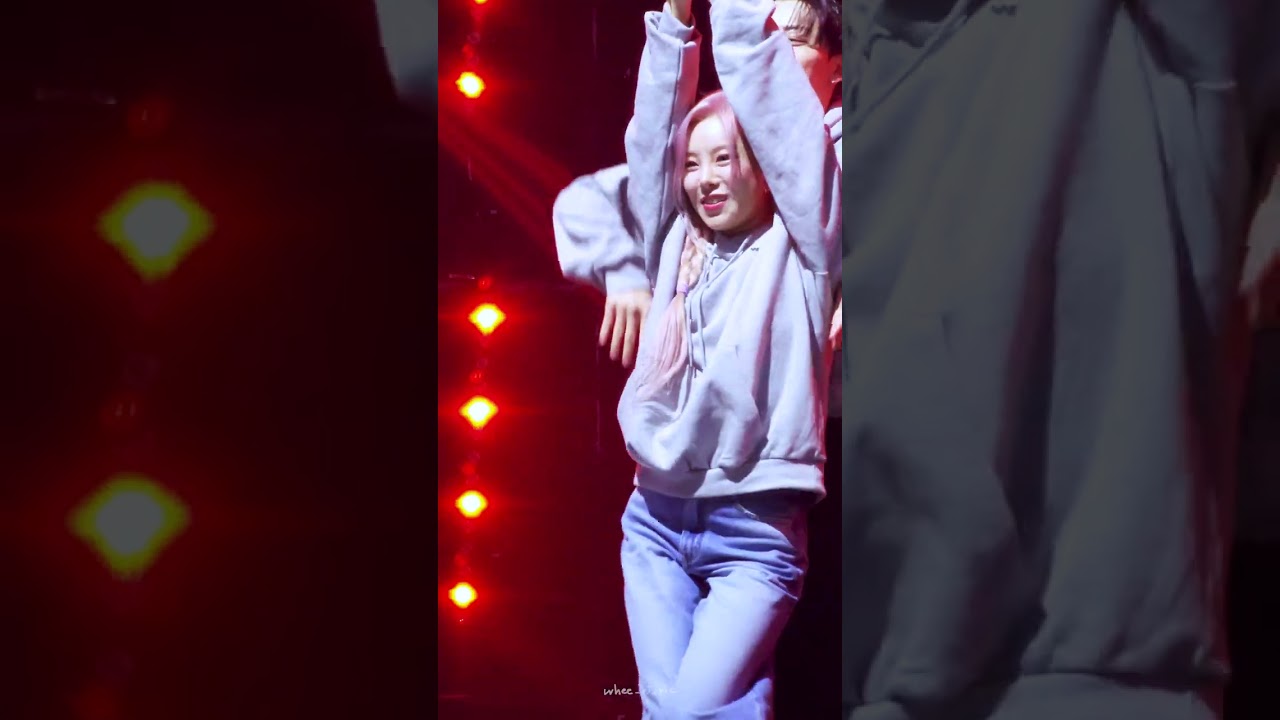240224 WHEE IN THE MOOD [BEYOND] 앵콜ver.Shhh... 휘인 세로 직캠 (MAMAMOO WHEEIN FANCAM)