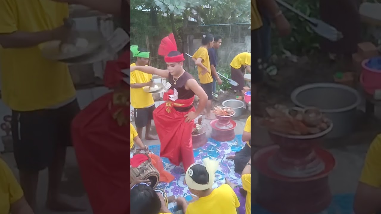 ပခန်းကိုကြီးကျော်#မြေဆင်းဒိုးနှင့်ထမနှဲပွဲ#dance #ကန္နားစိီးနတ်ဆရာဖိုးဝလုံး@