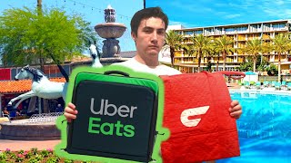 Delivering Uber Eats/DoorDash In RICH TOURIST AREAS