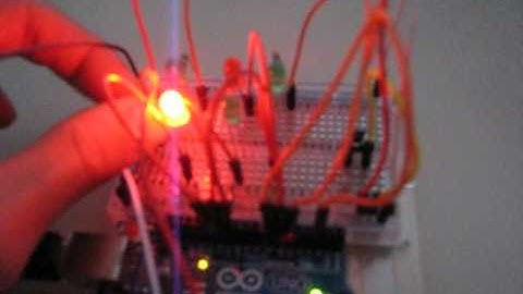 Lab 2, task 5 Creata a disco light controller.AVI