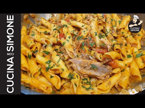 Pasta con le