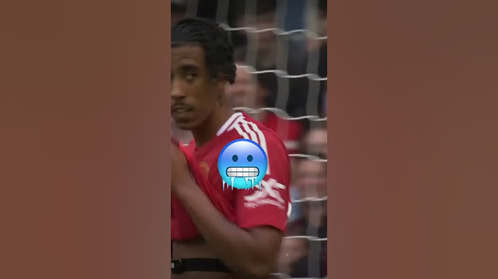 Leny Yoro's First Tackle as Manchester United Player! ⚽ 🔴 #shorts #football