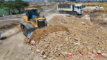 Amazing Skills Shantui Bulldozer Pushing Sand Filling Land And Dongfeng Dump Trucks Dumping Sand