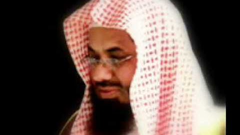 مقطع صغير من سورة البقره روعه للشيخ خالد الجليل -