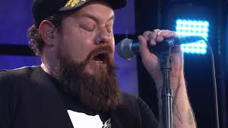 Nathaniel Rateliff and the Night Sweats - Out on the Weekend (Live at Farm Aid 2017)) chords