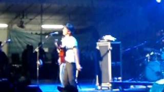 Singfest 08 -jason mraz live in singapore - im yours + dont worry be happy