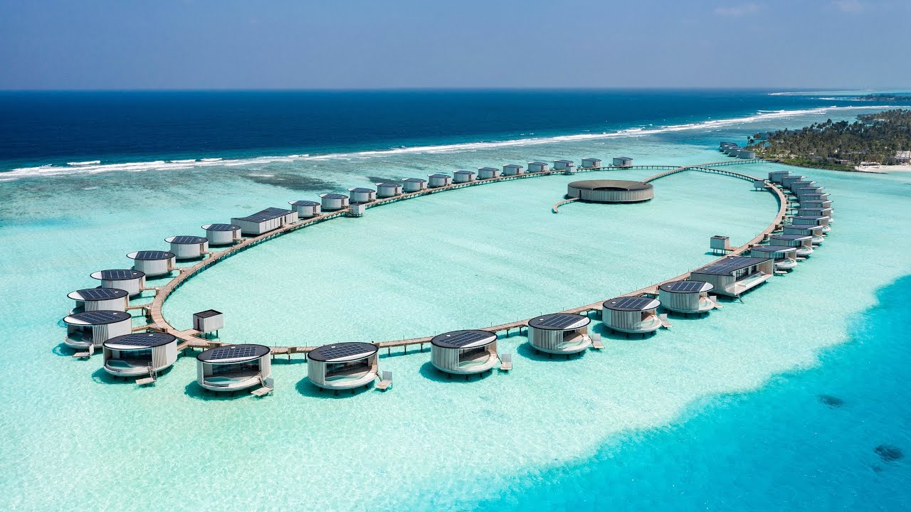 The Ritz-Carlton Maldives: an innovative luxury resort in Maldives 🇲🇻