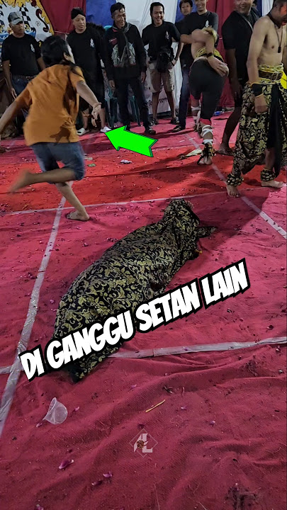Diganggu setan lain #jaranan #jathilankeren #kesurupan #reogngamuk #reogkabsemarang