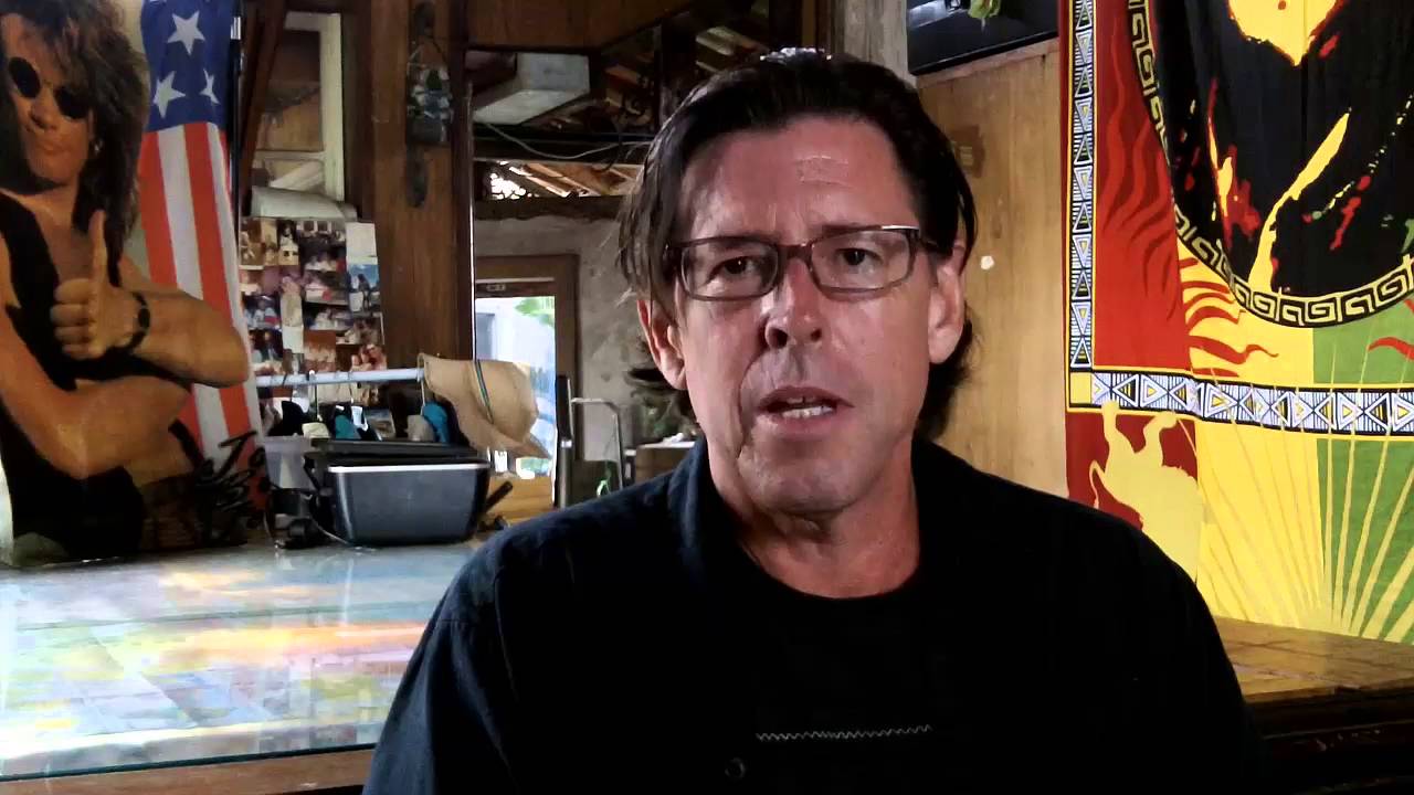 Off the grid escape artist YouTube