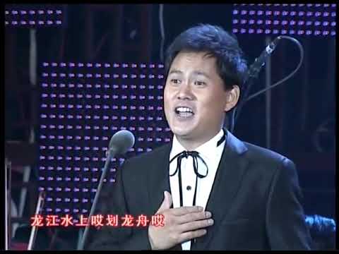 《山歌唱出好兆頭》是一首歌頌中國山歌文化的歌曲，周強用高亢而富有感染力的嗓音，唱出了山歌的美麗風光和人民的幸福生活，展現了中國民歌的魅力。🎵周強Music🎵