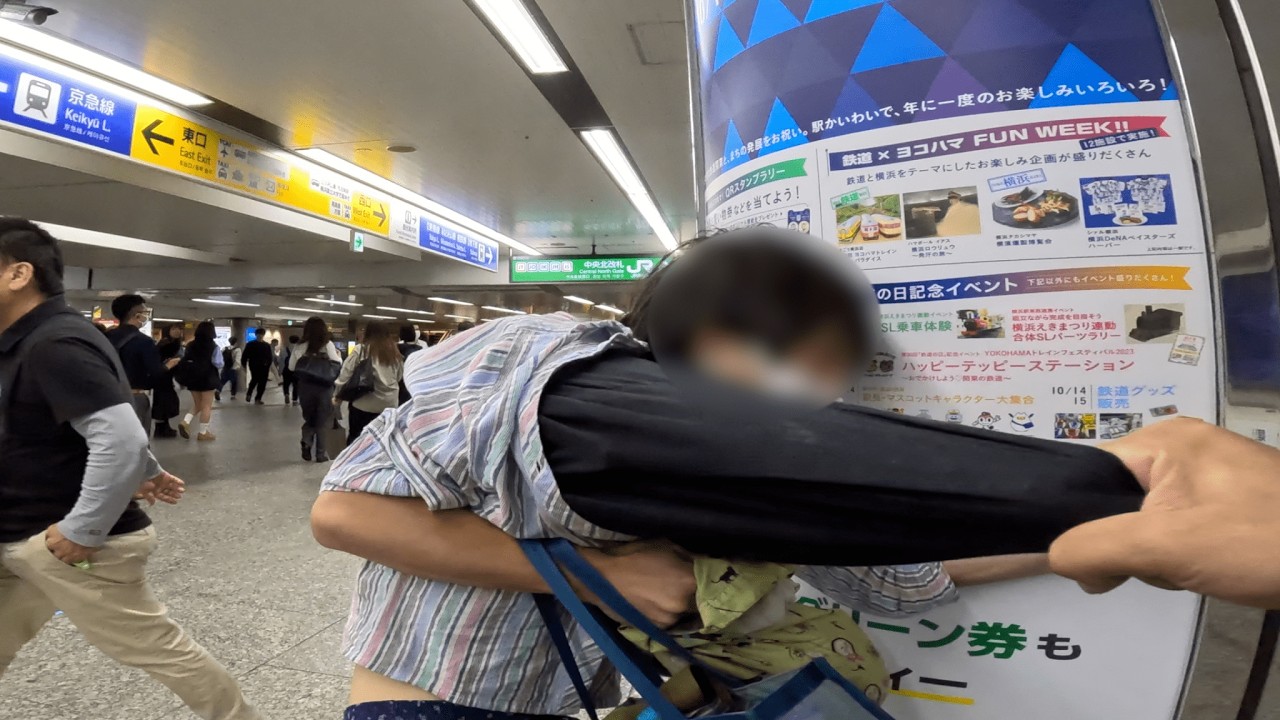 [奇行種]なんだそれは？！信じられない左手の使い道　＃注意喚起　#逃走中