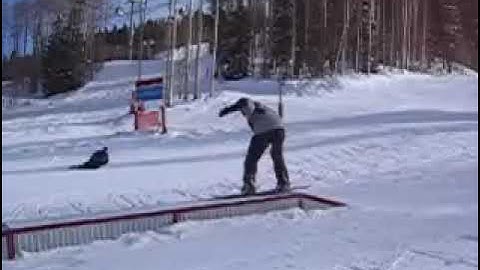 MY SNOWBOARDING SKILLZ
