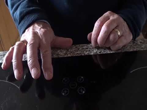 Udholdenhed Bemærk venligst trekant How To Unlock A Schott Ceran Ceramic Hob - YouTube