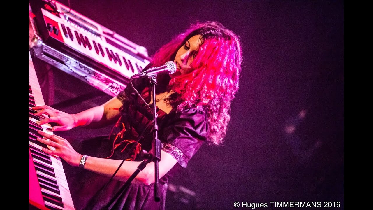 Moran Magal - Dance Me To The End of Love [Leonard Cohen Cover ]