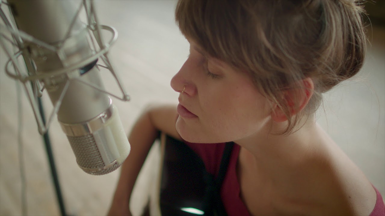 Lucia Leena - Unison