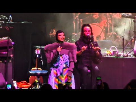 Erykah Badu - Bag Lady - Live Royal Albert Hall, Mama's Gun 25th Anniversary London 25th Oct 2025
