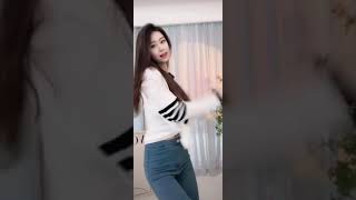 dy美女主播热舞 好身材  汐